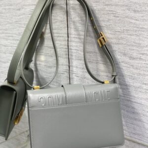 Replica Dior 30 Montaigne Grey - ultra-realistic fake designer tote
