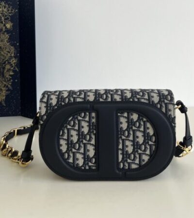 Replica Dior Signature CD - high-quality designer bag clone