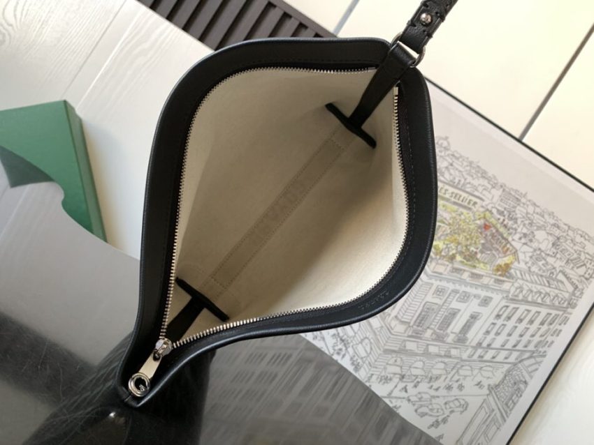 Replica Goyard Conti Pouch Black - ultra-realistic fake designer tote