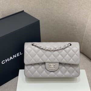 Replica CHANEL Classic Flap 23cm Dove Grey - ultra-realistic fake designer tote