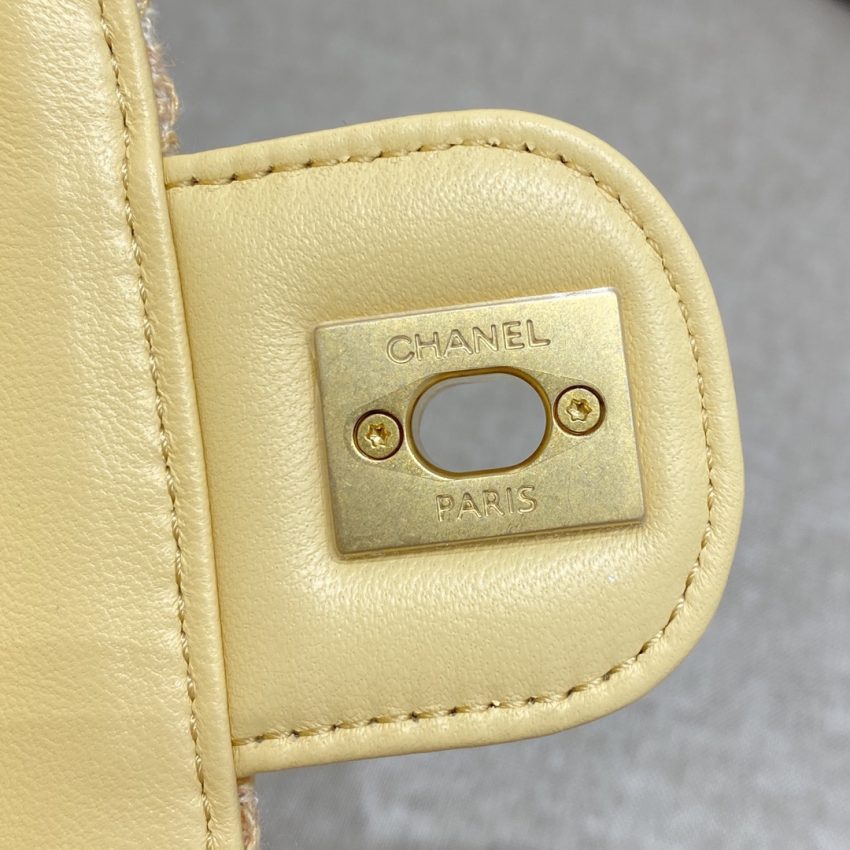 Replica CHANEL Tweed Handle Crush Small Apricot - realistic designer-inspired fake bag