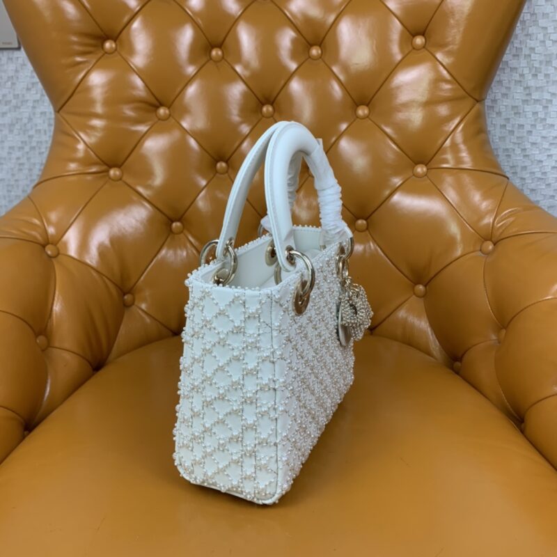 Replica Lady Dior White Pearl - ultra-realistic fake designer tote