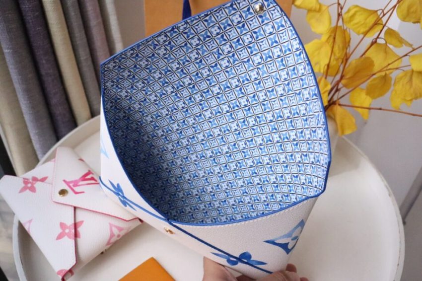 Replica Louis Vuitton Kirigami Pochette Pouch - ultra-realistic fake designer tote