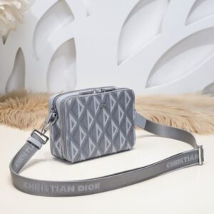 Replica Dior Zipped Pouch Diamond Blue - high-quality designer bag clone