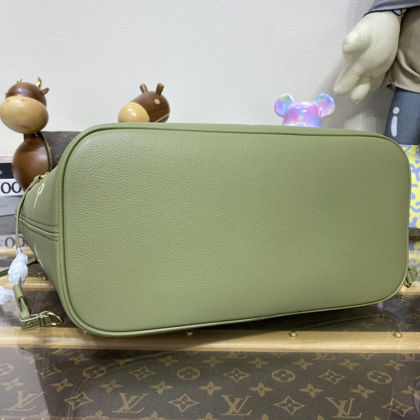 Replica Louis Vuitton Neverfull MM Green - high-quality designer bag clone