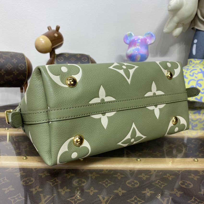 Replica Louis Vuitton Carry All Green - premium-grade designer purse dupe