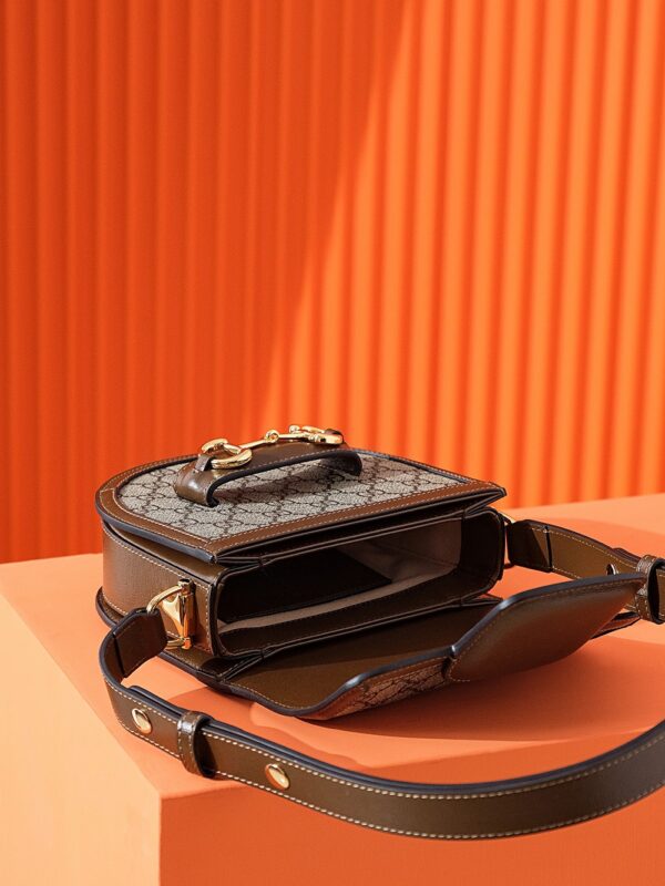 Replica Gucci Horsebit 1995 Semi-circular Canvas - near-authentic luxury replica handbag