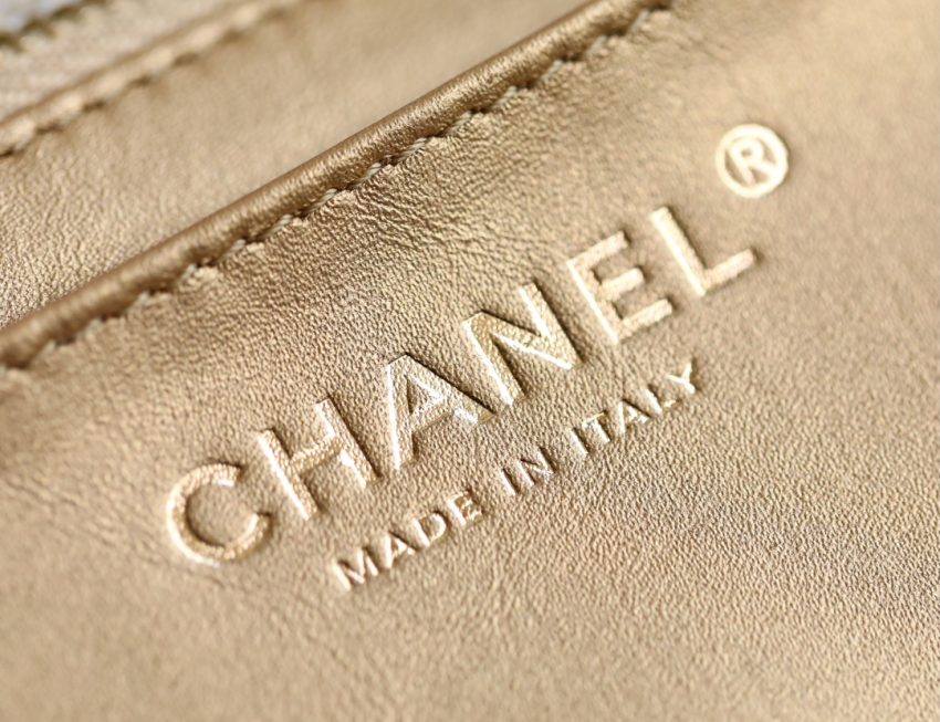 Replica CHANEL CF 20 cm Golden Ball White - best quality luxury bag dupe