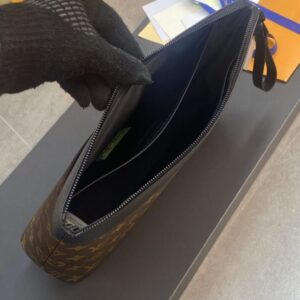 Replica Louis Vuitton Pochette Voyage Souple Brown - best quality luxury bag dupe