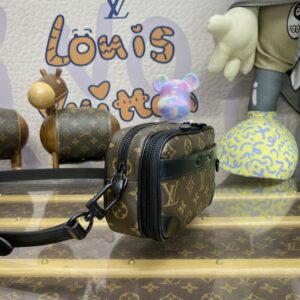 Replica Louis Vuitton Alpha Messenger Brown Canvas - near-authentic luxury replica handbag