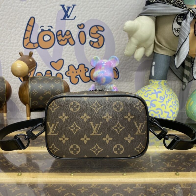 Replica Louis Vuitton Alpha Messenger Brown Canvas - ultra-realistic fake designer tote