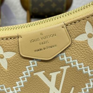 Replica Louis Vuitton Easy Pouch Apricot - near-authentic luxury replica handbag