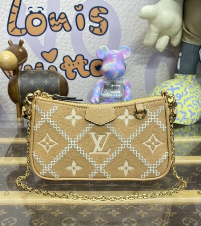 Replica Louis Vuitton Easy Pouch Apricot - realistic designer-inspired fake bag