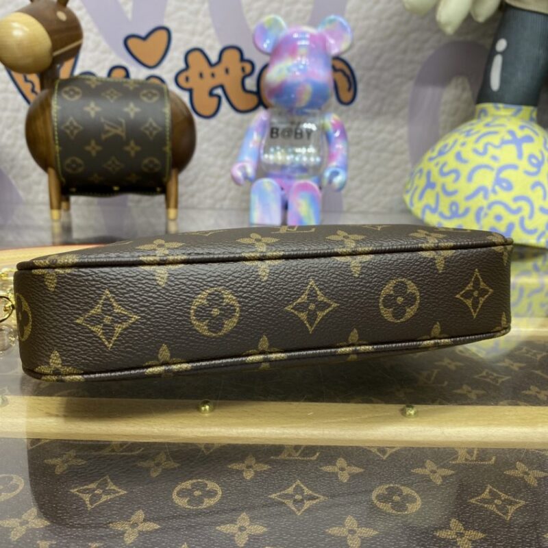 Replica Louis Vuitton Multi Pochette Accessoires - realistic designer-inspired fake bag