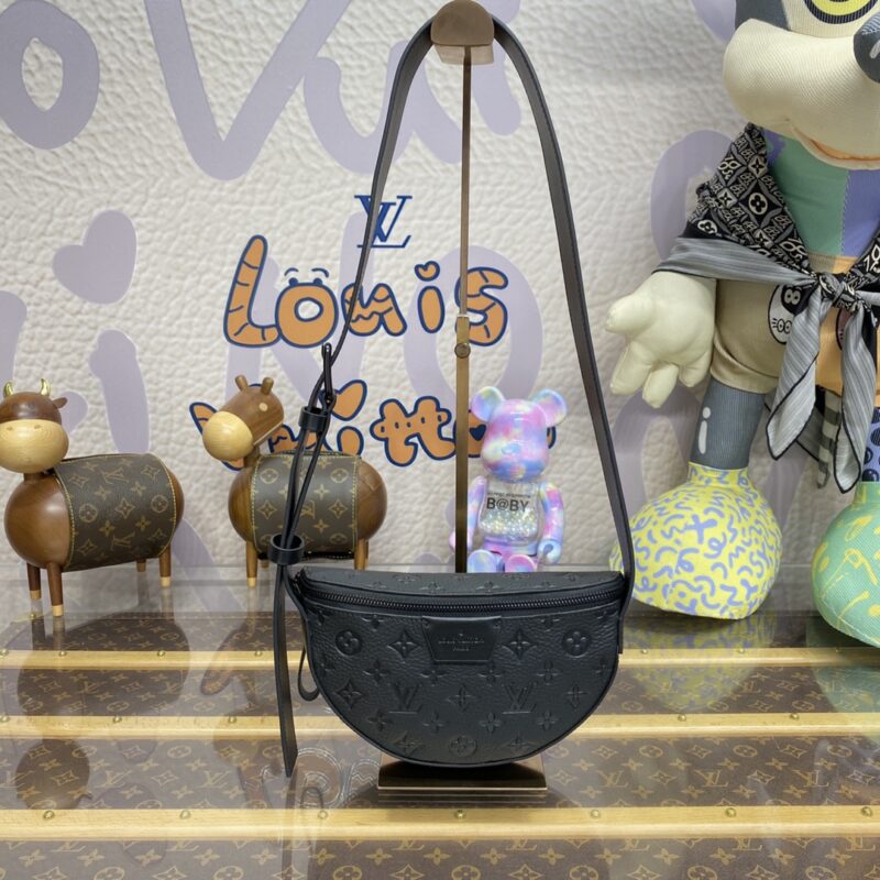 Replica Louis Vuitton Moon Crossbody Full Black - near-authentic luxury replica handbag