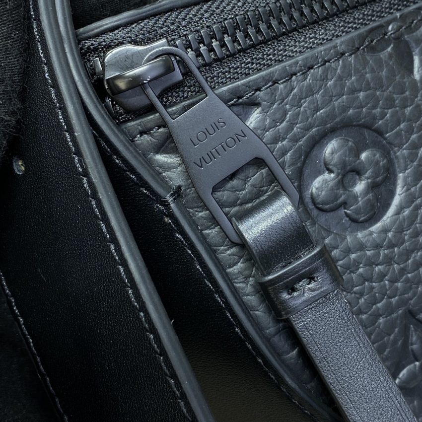 Replica Louis Vuitton Moon Crossbody Full Black - authentic-look luxury purse replica