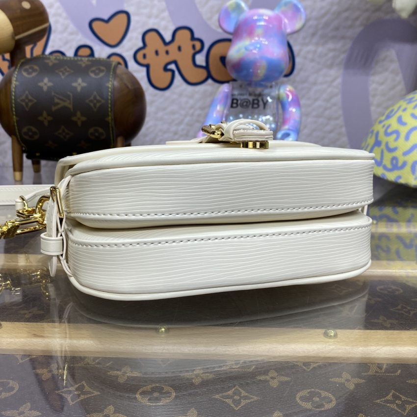 Replica Louis Vuitton Saumur White - premium-grade designer purse dupe