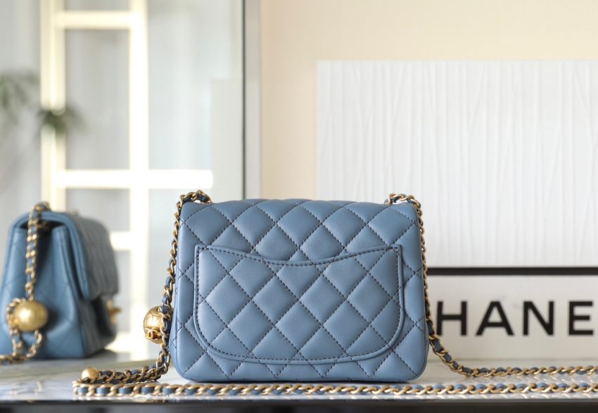 Replica CHANEL CF 17cm Golden Ball - top-tier luxury replica shoulder bag