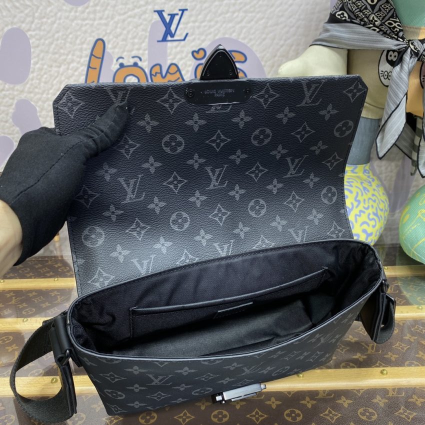 Replica Louis Vuitton S-Cape Messenger Black - top-rated replica designer bag