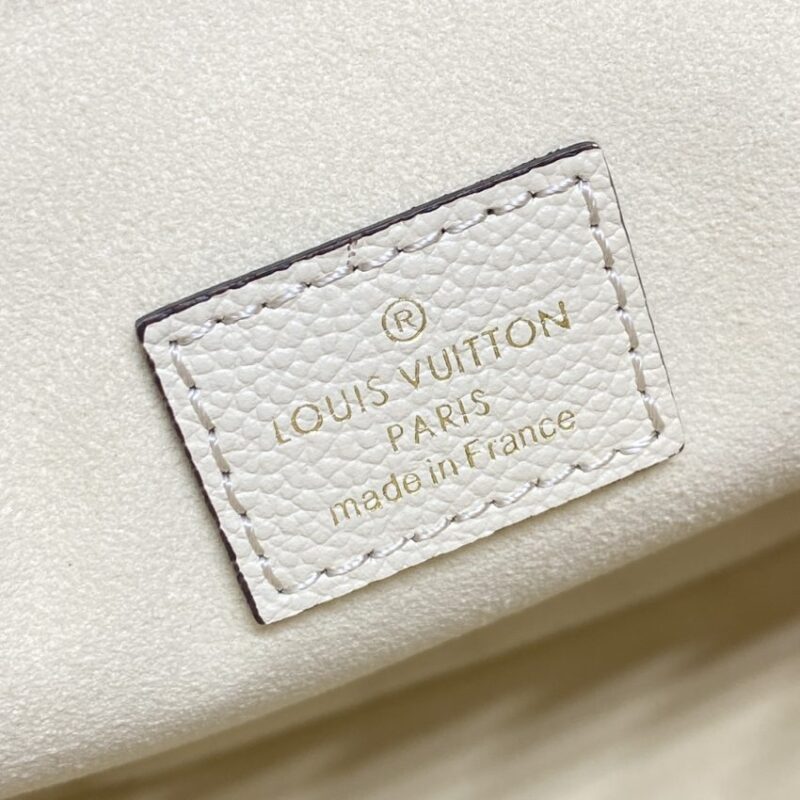 Replica Louis Vuitton Loop Hobo White - near-authentic luxury replica handbag