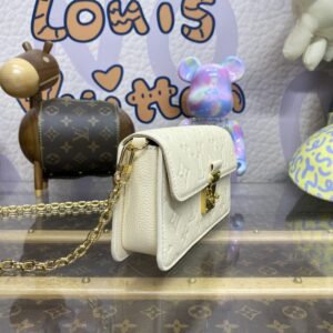 Replica Louis Vuitton Wallet On Chain Metis White - top-tier luxury replica shoulder bag
