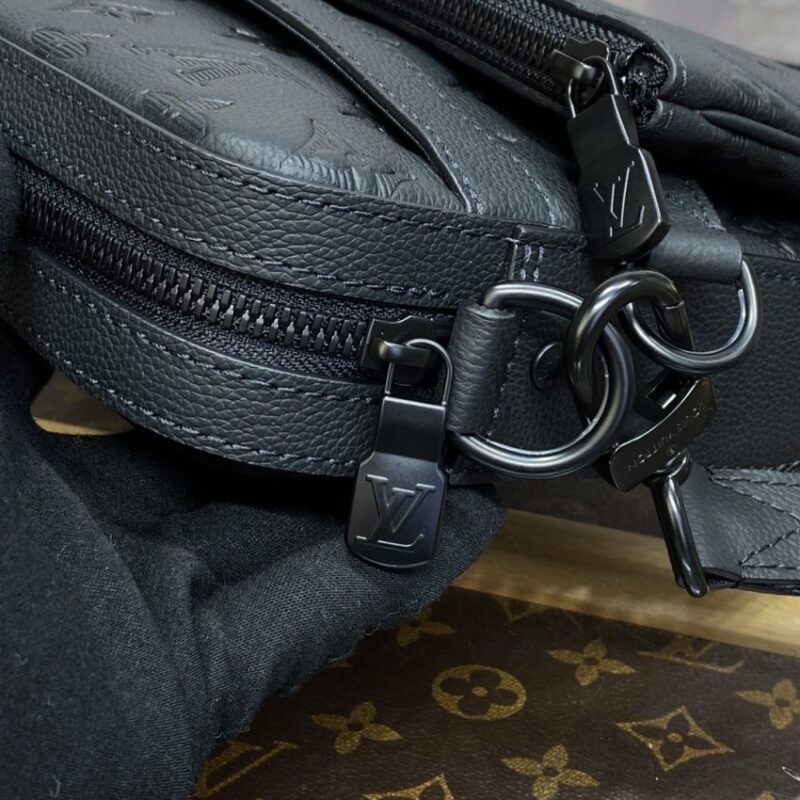 Replica Louis Vuitton Trio Messenger Full Black - high-end fake designer purse