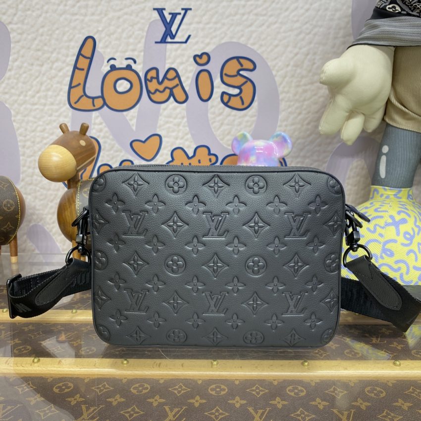 Replica Louis Vuitton Trio Messenger Full Black - best quality luxury bag dupe