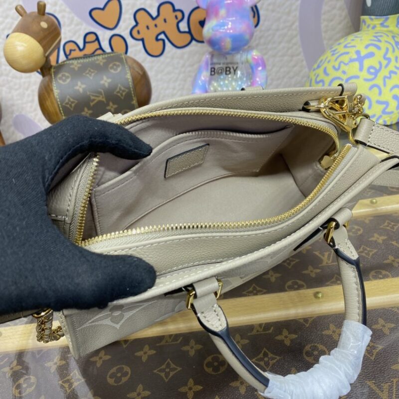 Replica LV OnTheGo East West Beige - top-tier luxury replica shoulder bag