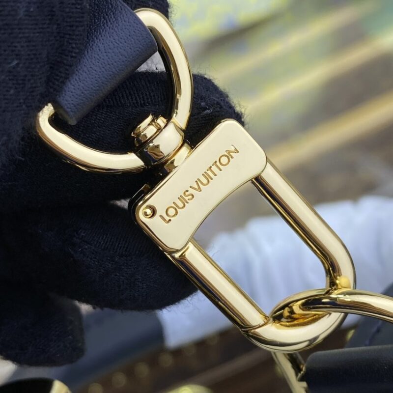 Replica Louis Vuitton Alma BB White - realistic designer-inspired fake bag