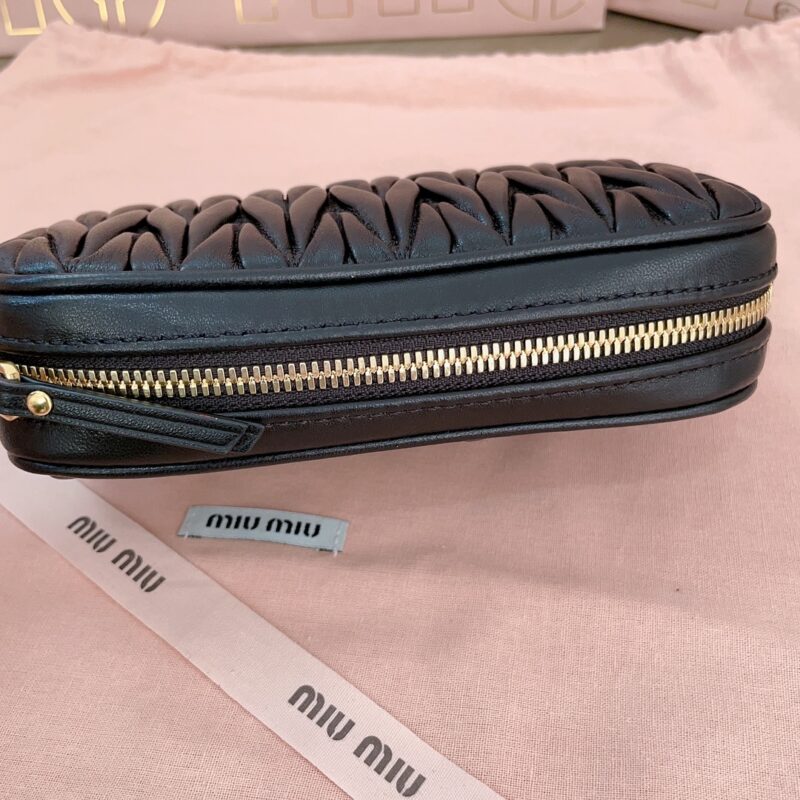 Replica Miu Miu Clutch Black - top-tier luxury replica shoulder bag