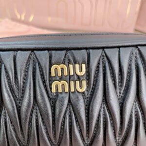 Replica Miu Miu Clutch Black - near-authentic luxury replica handbag