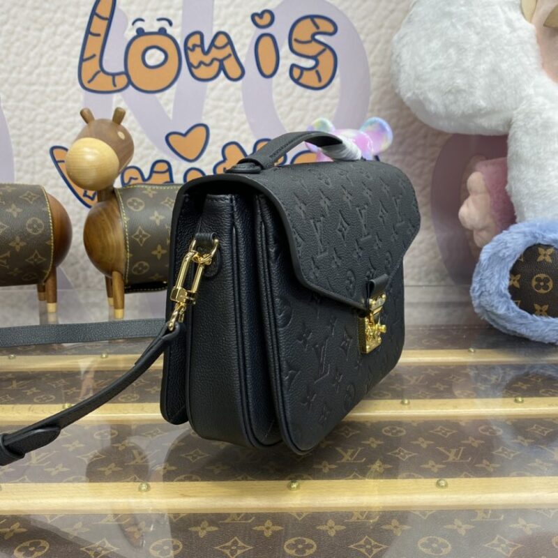 Replica Louis Vuitton Pochette Metis Black - high-end fake designer purse