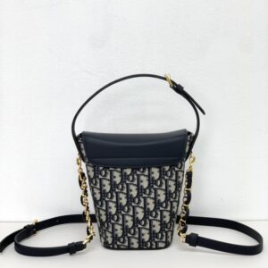 Replica Dior 30 Montaigne Amber Chain - realistic designer-inspired fake bag