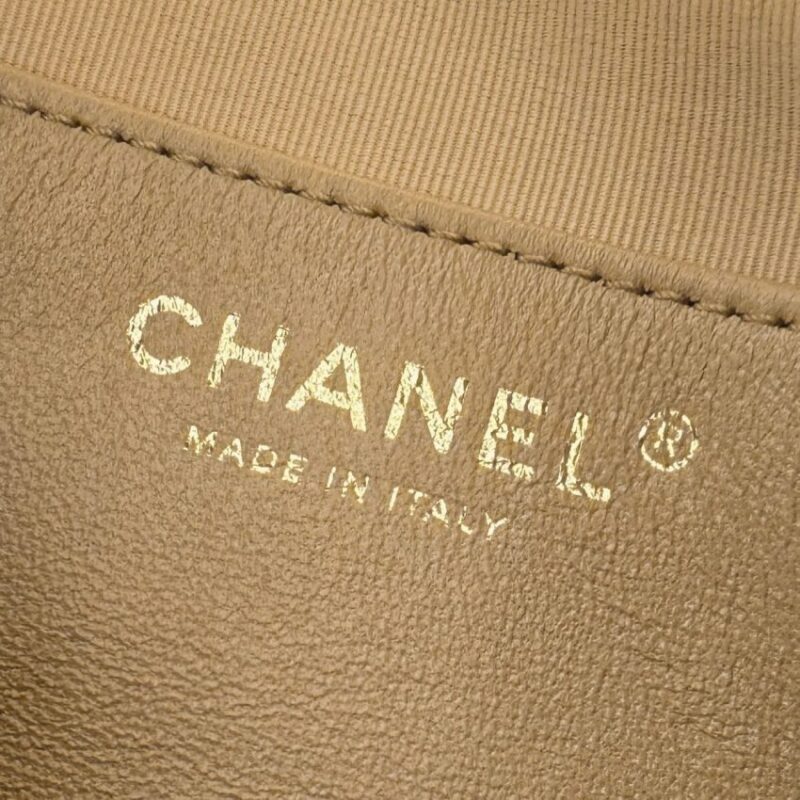 Replica CHANEL 23k Large Caramel - authentic-look luxury purse replica