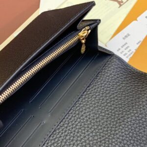 Replica Louis Vuitton Capucines Long Black - best quality luxury bag dupe