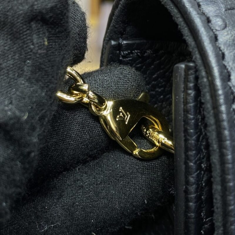 Replica Louis Vuitton Wallet On Chain Lily Black - 1:1 designer replica handbag