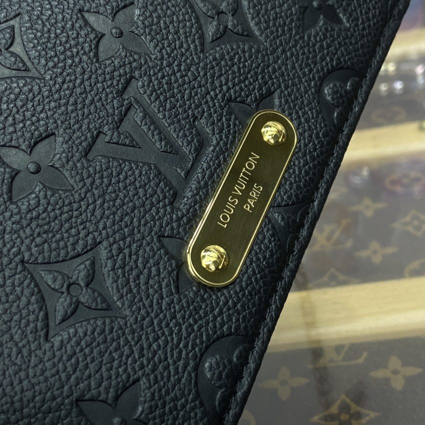 Replica Louis Vuitton Wallet On Chain Lily Black - realistic designer-inspired fake bag