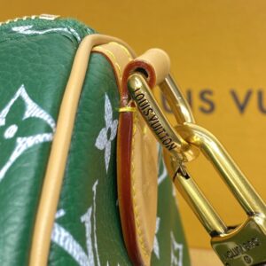 Replica Louis Vuitton Speedy P9 Bandouliere 25 Green - realistic designer-inspired fake bag