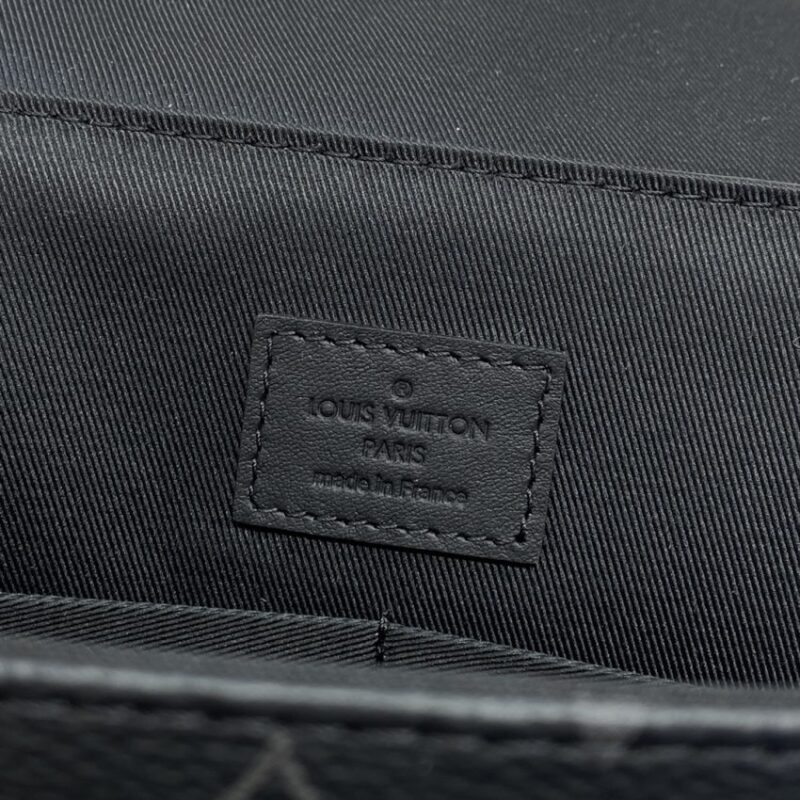 Replica Louis Vuitton Saumur Messenger Bag - high-quality designer bag clone