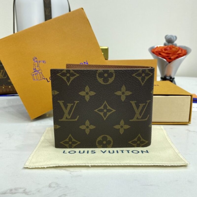 Replica Louis Vuitton Marco Wallet Brown - ultra-realistic fake designer tote