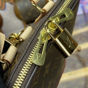 Replica Louis Vuitton Alma Backpack Monogram - realistic designer-inspired fake bag