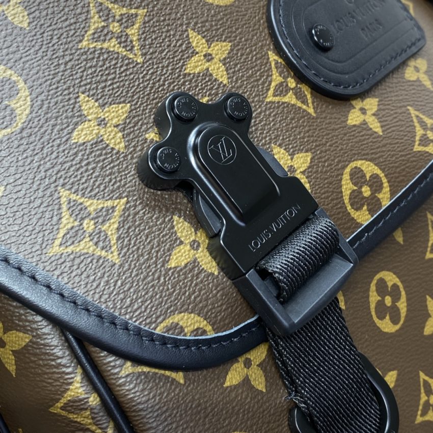 Replica Louis Vuitton Trail Messenger Bag - premium 1:1 fake handbag model