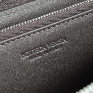 Replica Bottega Veneta Zip Long Wallet Brown&Black - ultra-realistic fake designer tote