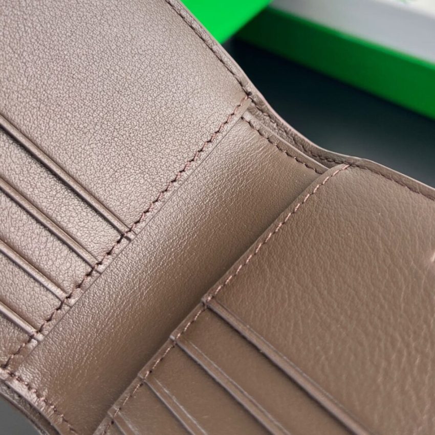 Replica Bottega Veneta Intrecciato Bi-Fold Wallet Black&Brown - high-end fake designer purse