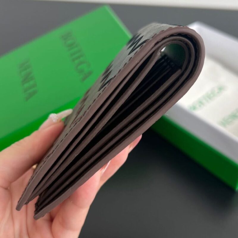 Replica Bottega Veneta Intrecciato Bi-Fold Wallet Black&Brown - top-tier luxury replica shoulder bag