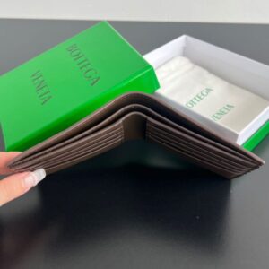 Replica Bottega Veneta Intrecciato Bi-Fold Wallet Black&Brown - high-end fake designer purse