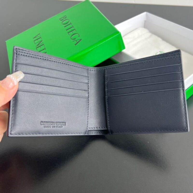 Replica Bottega Veneta Intrecciato Bi-Fold Wallet White&Blue - authentic-look luxury purse replica