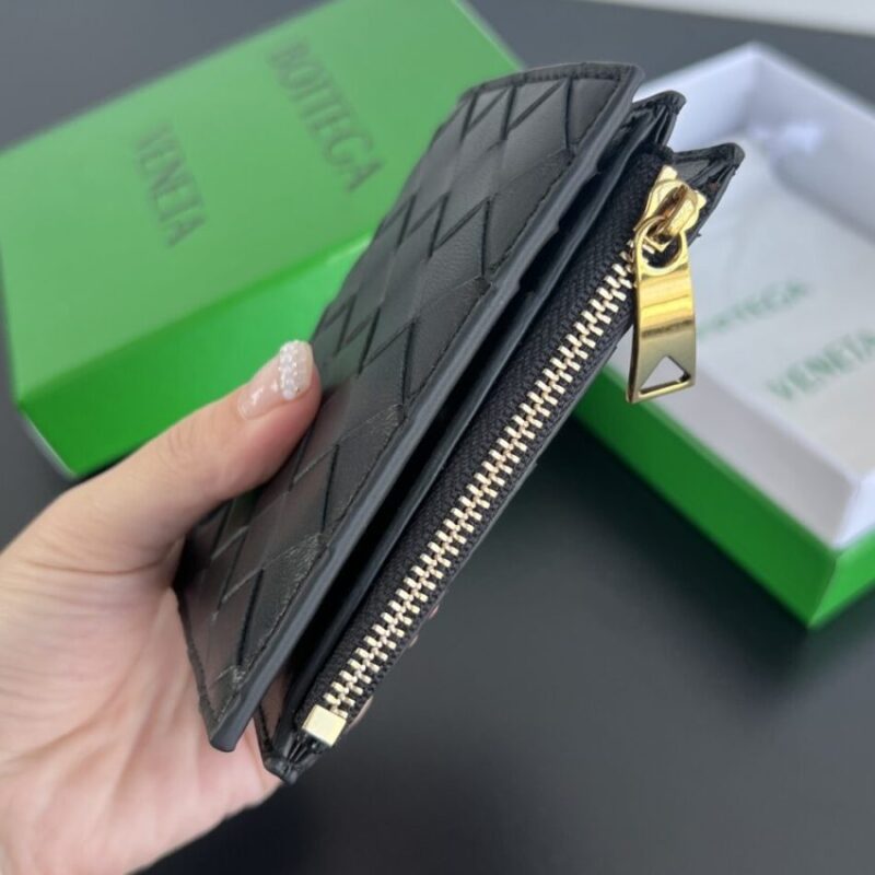 Replica Bottega Veneta Bifold Zipper Wallet - near-authentic luxury replica handbag