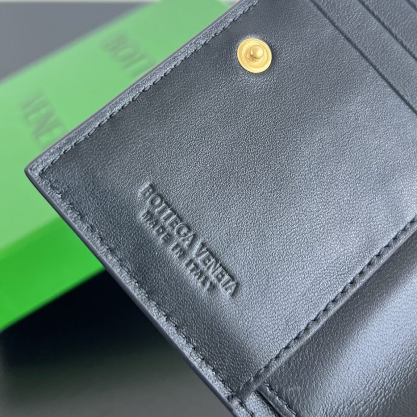 Replica Bottega Veneta Bifold Zipper Wallet - high-quality designer bag clone