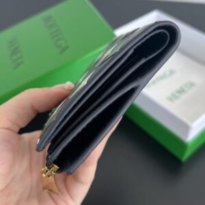 Replica Bottega Veneta Bifold Zipper Wallet - ultra-realistic fake designer tote